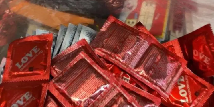 Metro CDMX regalará condones el 13 de febrero por el Día Internacional del Condón