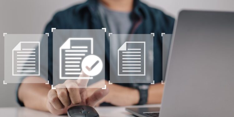 El SAT emitirá multas por transferencias y límites de depósitos por De la Paz Costemalle DFK