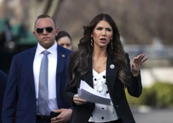 Estados Unidos añadirá más de 10 kilómetros a su muro fronterizo con México