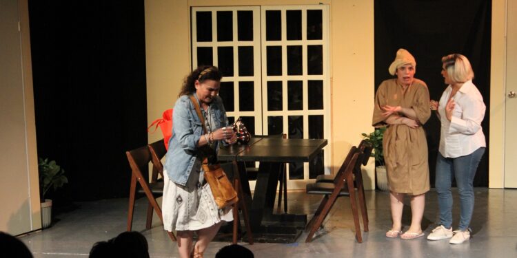 “SITUACIÓN SENTIMENTAL”: UNA COMEDIA SOBRE LOS RIESGOS DE VIVIR EN LA ERA DIGITAL LLEGA AL FORO SHAKESPEARE