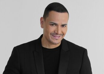 VÍCTOR MANUELLE, “EL SONERO DE LA JUVENTUD”, REGRESA AL AUDITORIO NACIONAL EN UN ESPECTÁCULO SIN PRECEDENTES