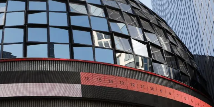 Bolsa Mexicana de Valores cierra con baja de 0.47%, antes de aranceles de EU