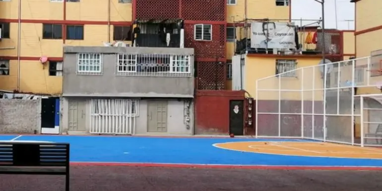 Policía detiene a presunto ladrón tras repeler ataque a balazos en la CTM Culhuacán