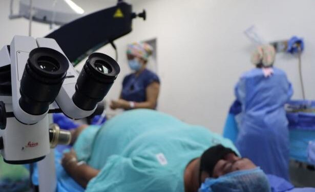 ‘Ver por México’ ha beneficiado a más de 2 mil pacientes con cirugías de catarata: IMSS