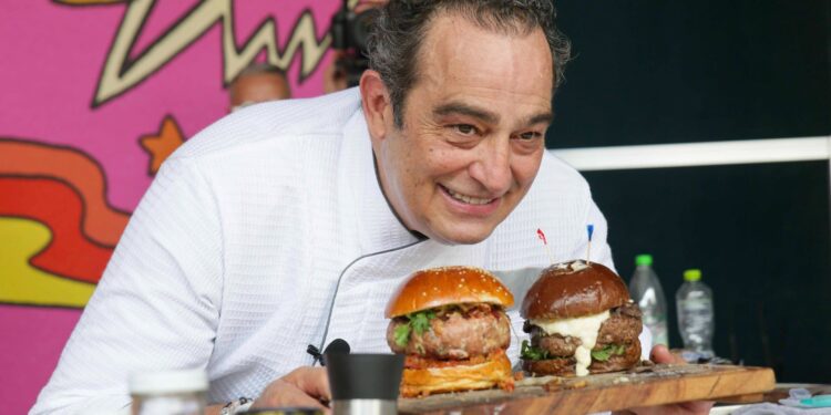 Un gran éxito fue la tercera edición de Burger Fest y de nuevo agotó boletos