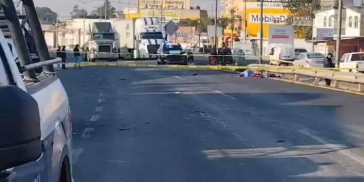 Patrulla del Edomex atropella y mata a mujer en Vía Corta a Santa Ana, Tlaxcala