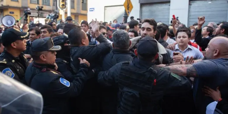 Protestan Taurinos contra la nueva ley de la CDMX de corridas ‘sin sangre’