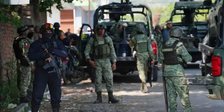 Mueren 6 delincuentes durante enfrentamientos con Ejército en Michoacán