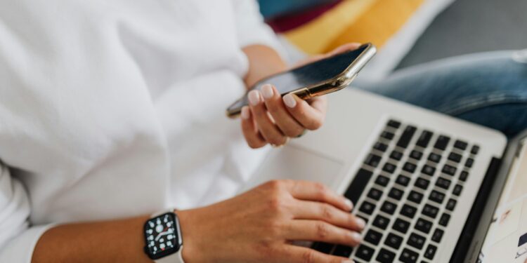 Claves para impulsar la productividad en un entorno laboral actual: Cegid