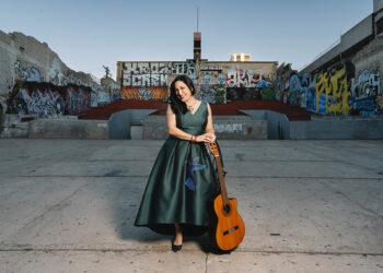 Gabriela Bojórquez debuta como compositora con el lanzamiento de sus disco Vestida de Canto