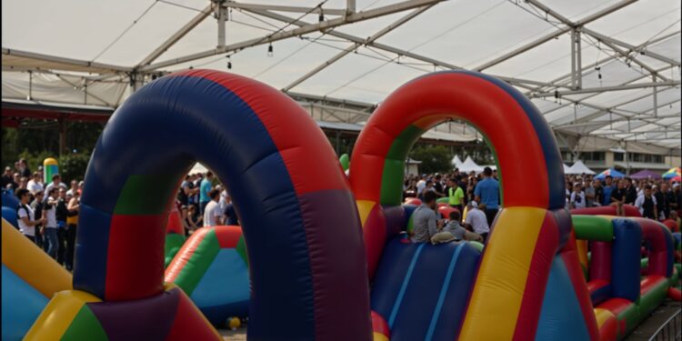 EL EVENTO FAMILIAR MÁS GRANDE DE SEMANA SANTA LLEGA AL PARQUE NAUCALLI CON INFLABLES GIGANTES, SHOWS Y DIVERSIÓN SIN LÍMITE