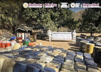 Semar desmantela 2 laboratorios clandestinos de drogas sintéticas en Durango