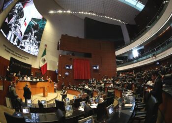 Integrantes de la Comisión Permanente dedican minuto de aplausos en memoria del brigadista Karel Jonathan Navarro Núñez