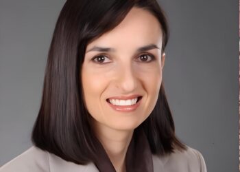 Mercedes de la Maza es reconocida en Mujeres PRO 2025 por promover el empleo juvenil en México