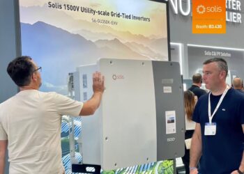 SOLIS LANZA IA PARA INDUSTRIA FOTOVOLTAICA EN INTERSOLAR EUROPA
