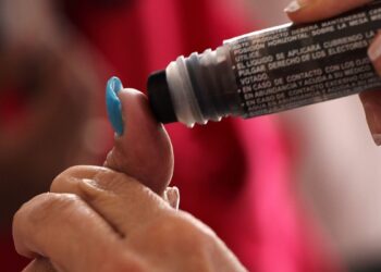 ¿Es ilegal o anticonstitucional no votar en las elecciones del Poder Judicial o en alguna otra?