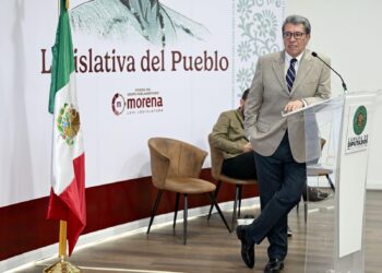 Existen formalidades constitucionales y legales para convocar a un periodo extraordinario: Ricardo Monreal