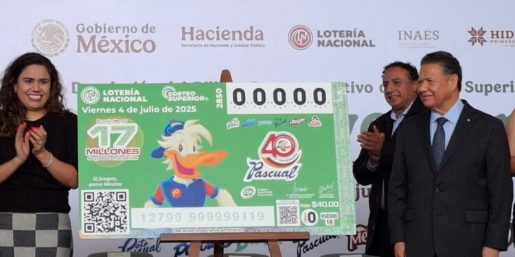 Cooperativa Pascual: 40 Años de Lucha y Éxito Obrero Celebrados en Billete de Lotería