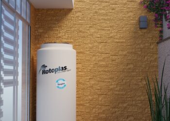 Tinacos verticales, la nueva solución ante la falta de agua y el poco espacio en casa
