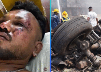 Sobreviviente del accidente de Air India sale caminando tras desplome