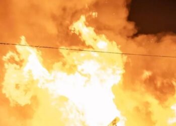 Incendio en residencia de ancianos en Zaragoza, España, deja, al menos, un muerto y 22 hospitalizados