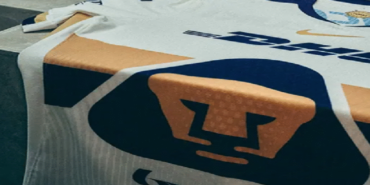 Pumas revela sus nuevas playeras
