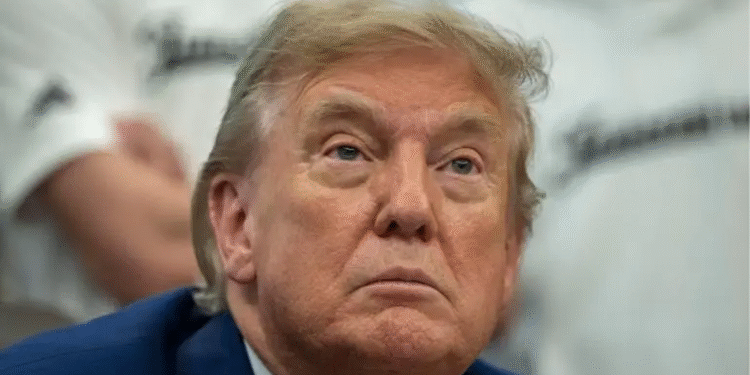 Trump extiende 90 días el plazo a TikTok y asegura que anunciará comprador