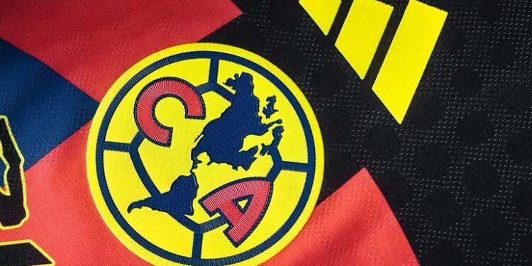 América presenta su plumaje para la temporada 2025-26