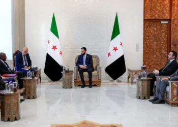 Reino Unido anuncia el restablecimiento de relaciones diplomáticas con Siria