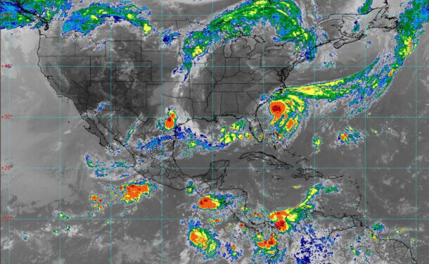 Se forma Tormenta tropical Chantal al noreste de Florida