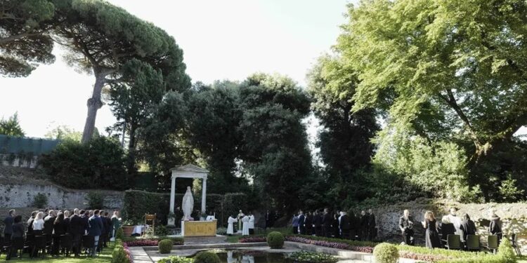 El papa León XIV recibe a Zelenski en Castel Gandolfo